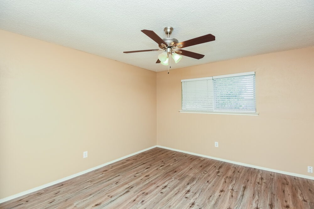 Building Photo - 3713 Arnold Dr