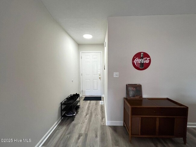 Building Photo - 5721 Randleman St