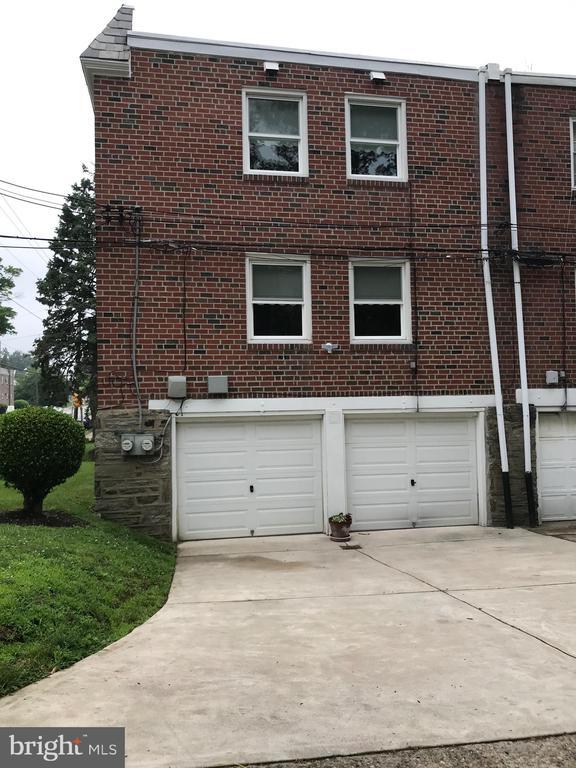 Building Photo - 8250 Mansfield Ave