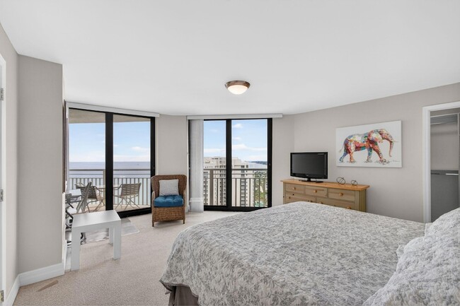 Building Photo - 3000 N Ocean Dr