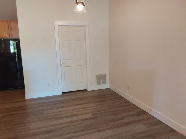 Building Photo - 5151 W 29th St