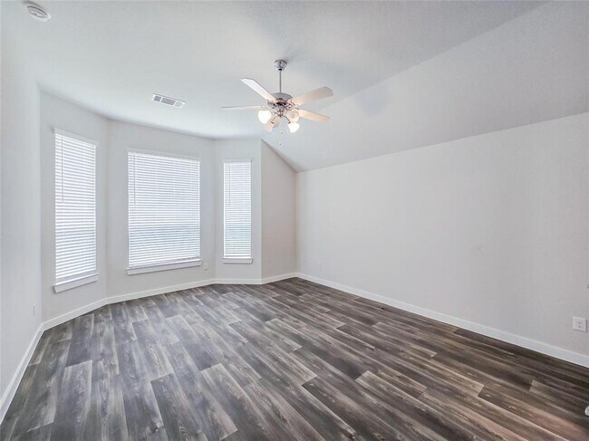 Building Photo - 3068 Sunmoon Ln