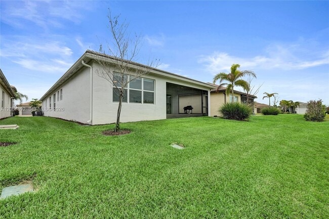 Building Photo - 13328 SW River Rock Rd