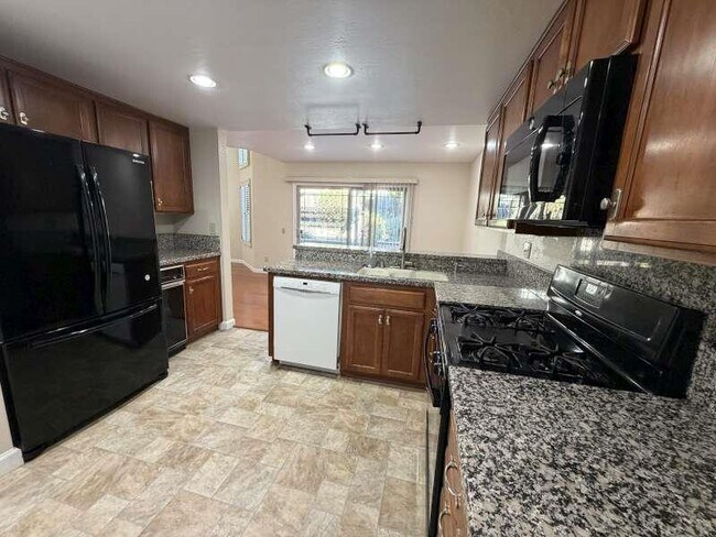 Building Photo - 4709 Malero Pl