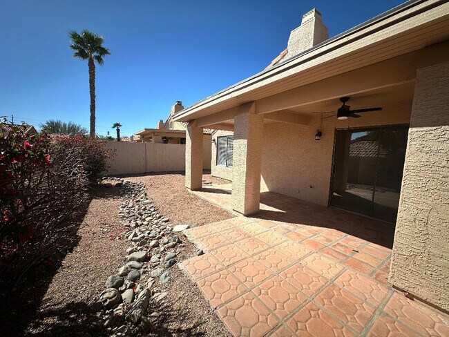 Building Photo - 12237 N Gambel Dr