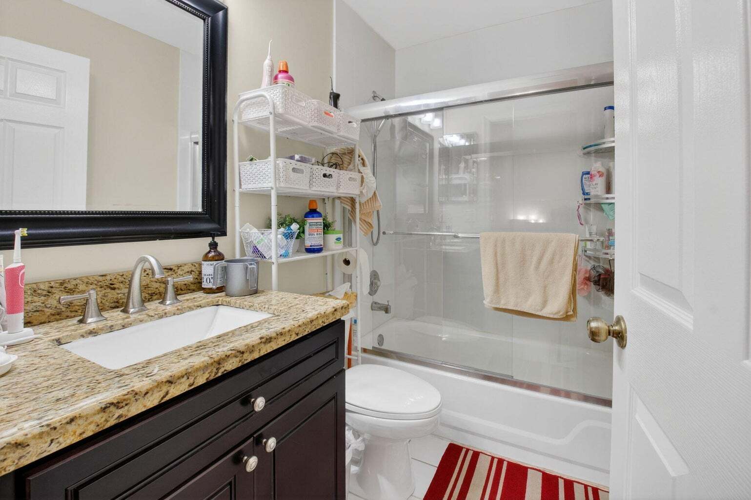 Building Photo - 20951 Via Alamanda