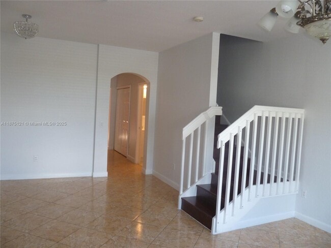 Building Photo - 4252 SW 156th Ave