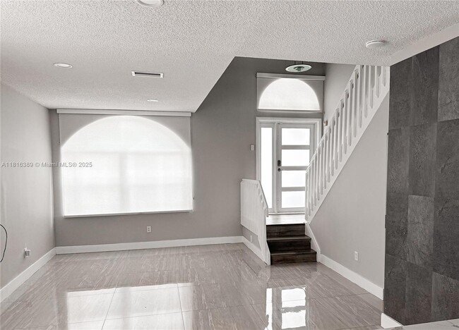 Building Photo - 656 NW 157th Ave