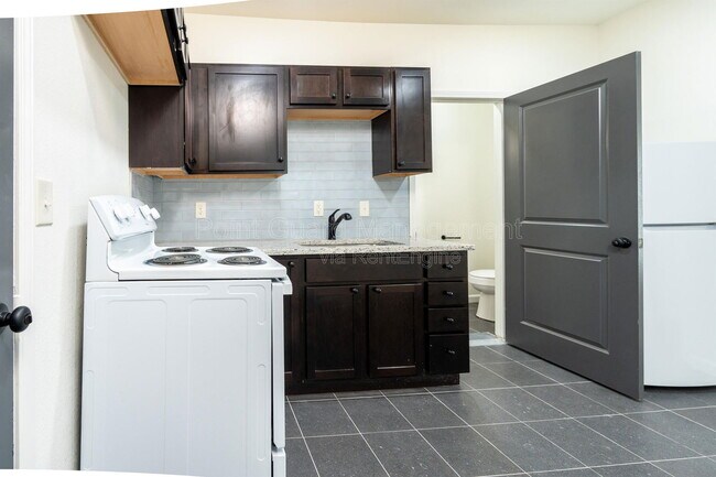 Building Photo - 169 S Belmont St