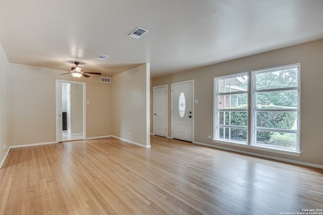 Building Photo - 211 Green Meadow Blvd