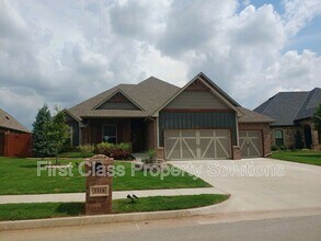 Building Photo - 3116 Drake Crest Dr