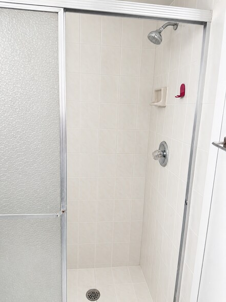 Building Photo - 14150 SW 84th St