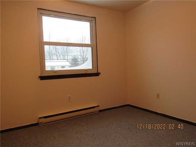 Building Photo - 837 Beach Rd