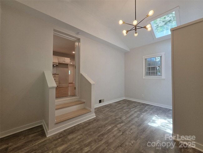 Building Photo - 4426 Holbrook Dr