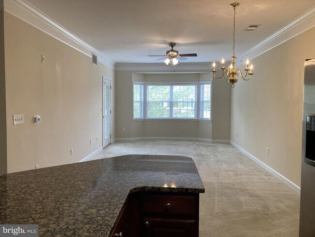 Building Photo - 120 Burgess Hill Way