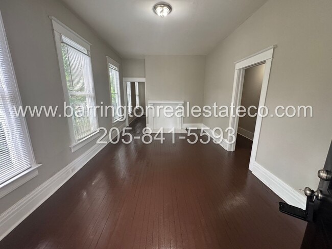 Building Photo - 1108 4th Ct W