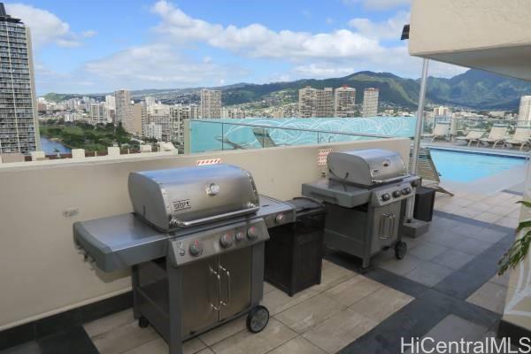 Building Photo - 2345 Ala Wai Blvd