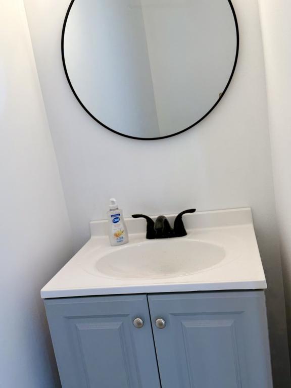 Building Photo - 2505 Nottingham Way