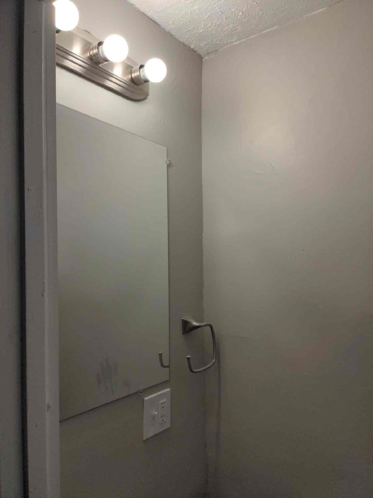 Building Photo - 3916 Orchard Rd