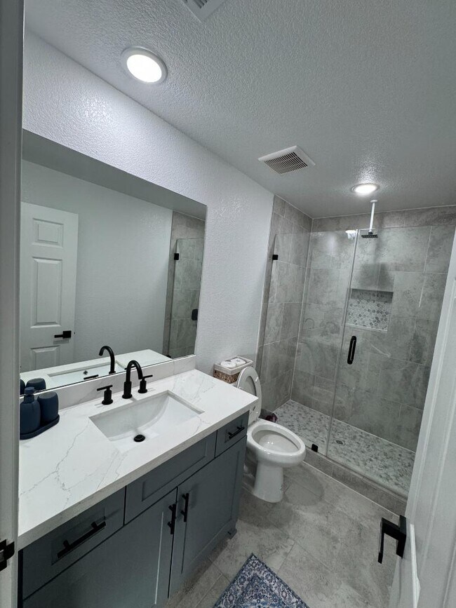 Building Photo - 7401 Anzac St