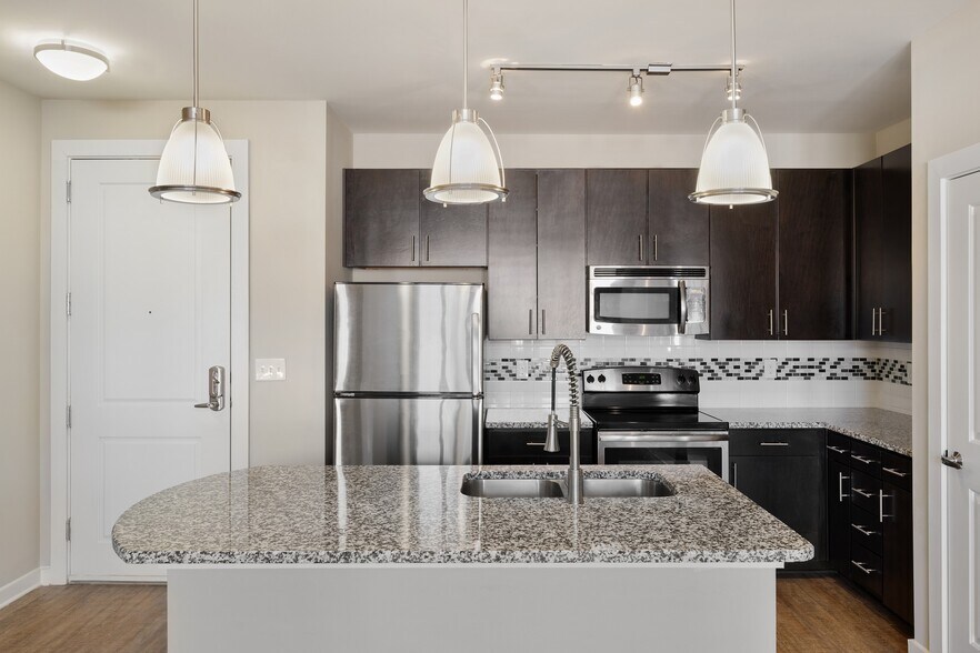 West Village 605 W Main St Durham NC 27701 Apartment Finder