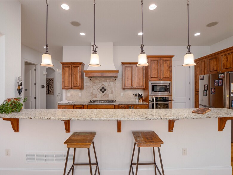 Building Photo - 972 Hawkshead St