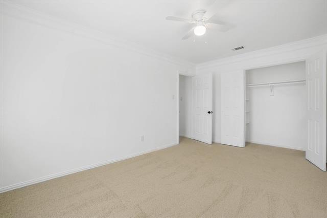 Building Photo - 1719 Altacrest Dr