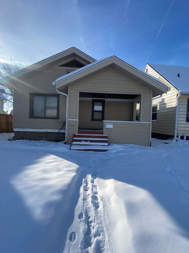 Building Photo - Davenport 2 BR Home