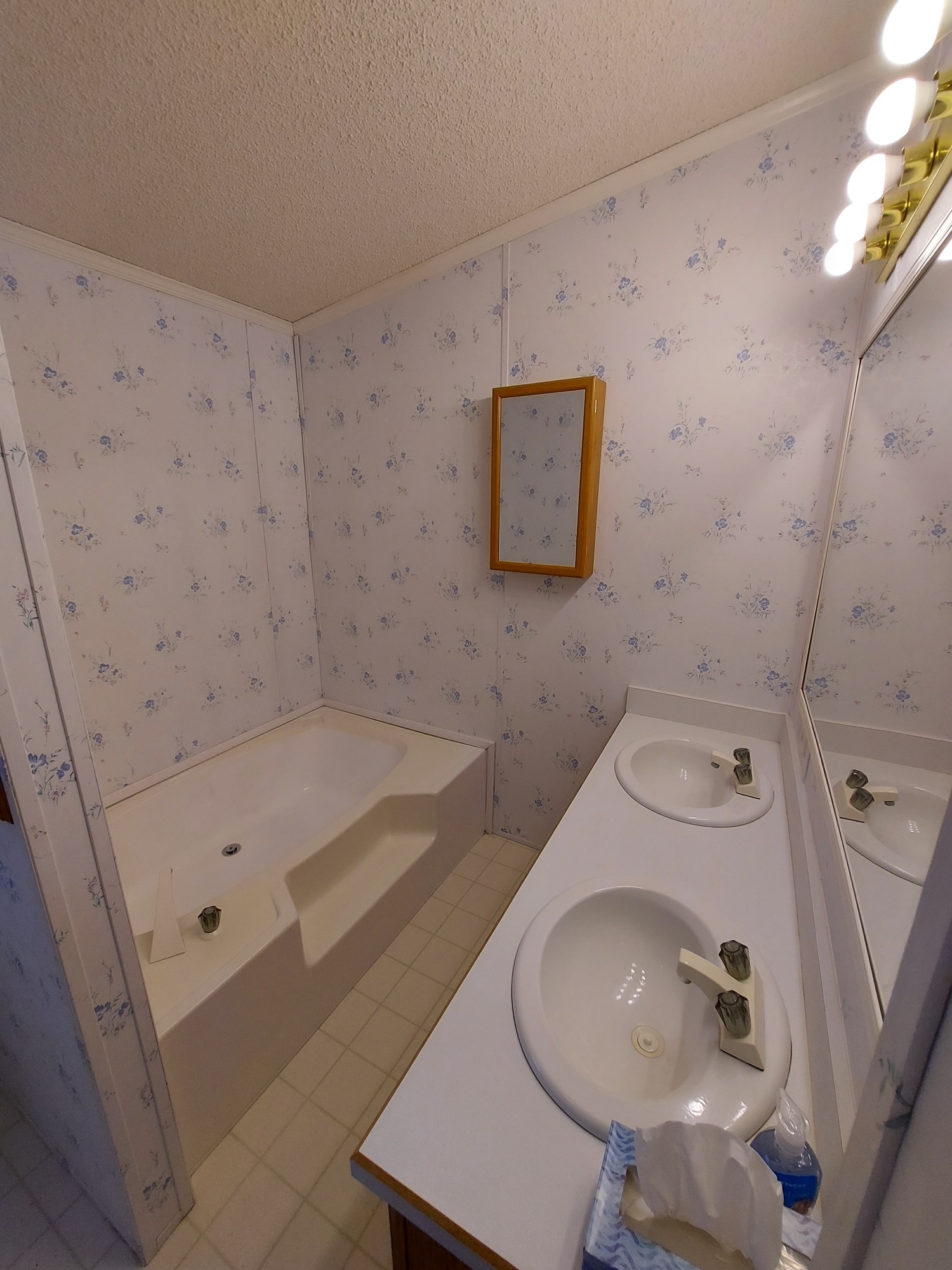 Building Photo - 763 Bonell Dr