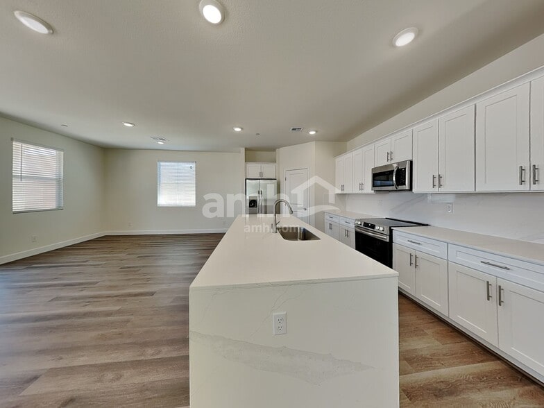 Building Photo - 149 Nico Azalea Ln