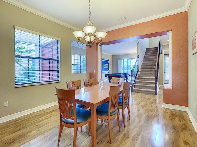 Building Photo - Luxury Living in Woodland Lakes Preserve: Fully-Furnished