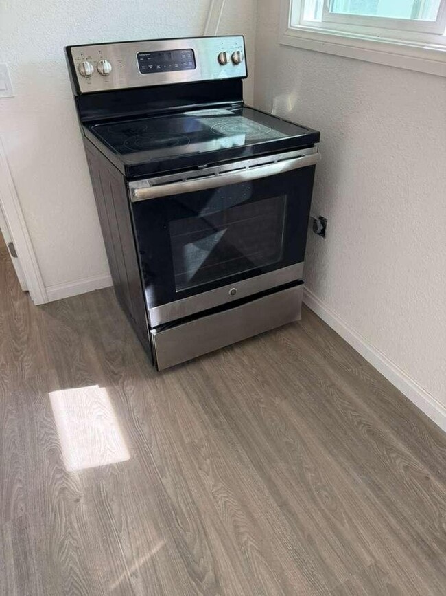 Building Photo - 4213 Marzo St