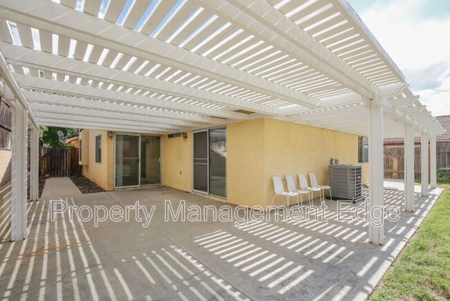 Building Photo - 37753 Sea Pines Ct