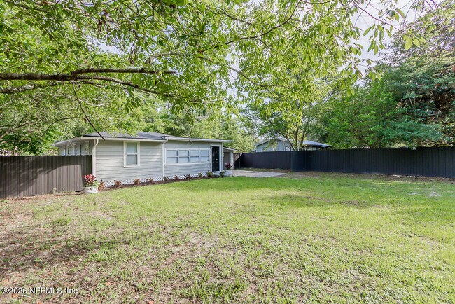 Building Photo - 1059 Little Ruth Rd