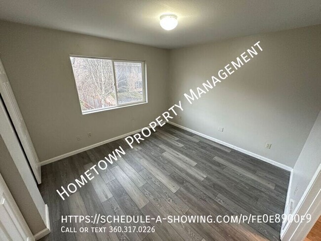 Building Photo - 16317 Birkland St SE