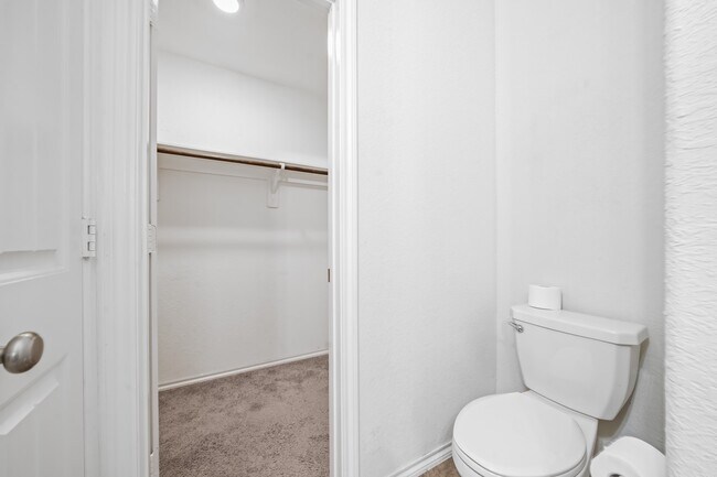 Building Photo - 5742 Pampus Prairie Rd