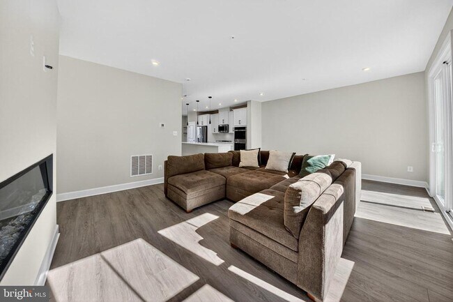 Building Photo - 3507 Stella Blue Dr