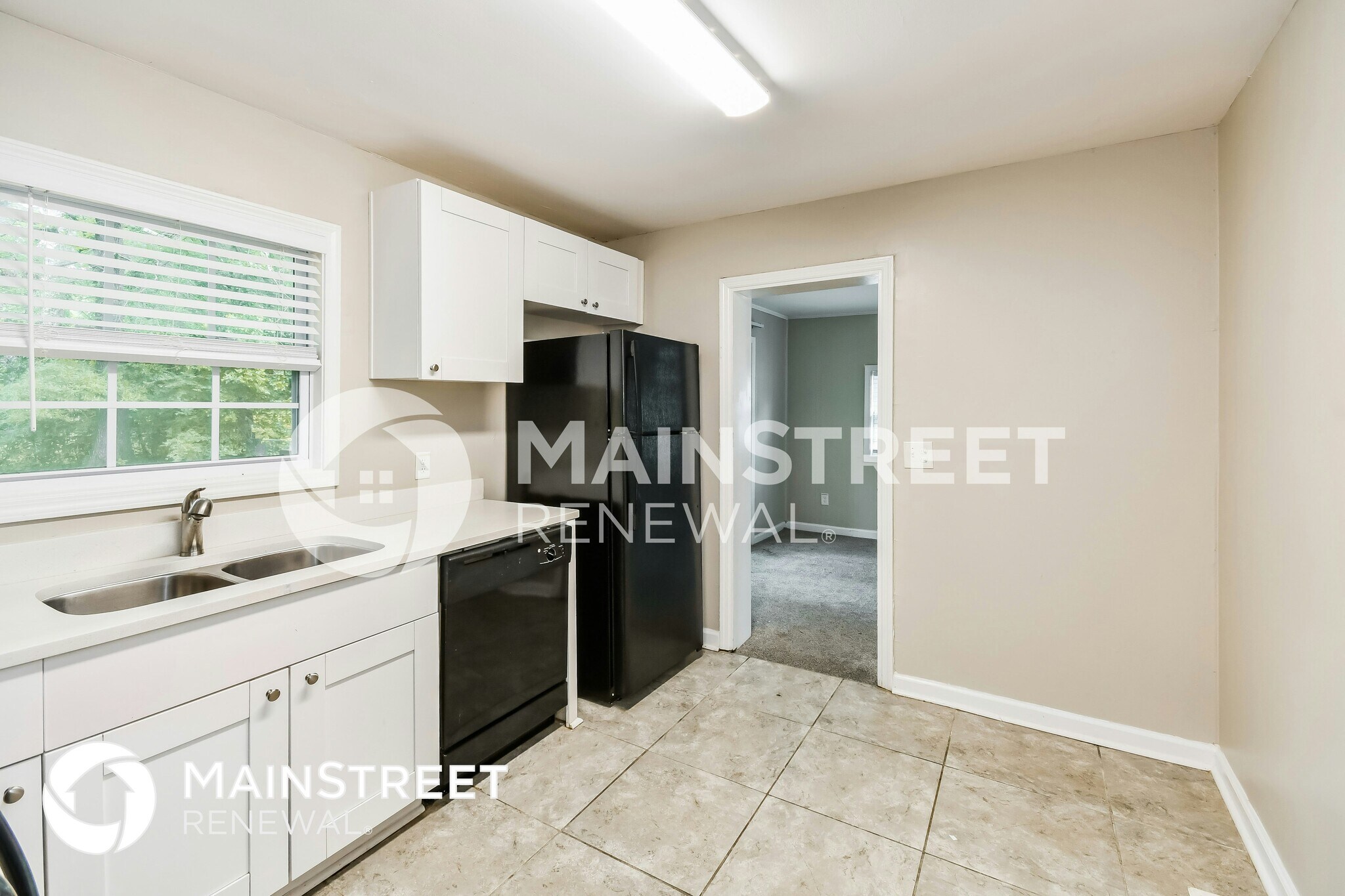 Building Photo - 236 E Haven Dr