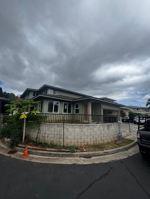 Building Photo - 94-227-227 Lehoula Pl