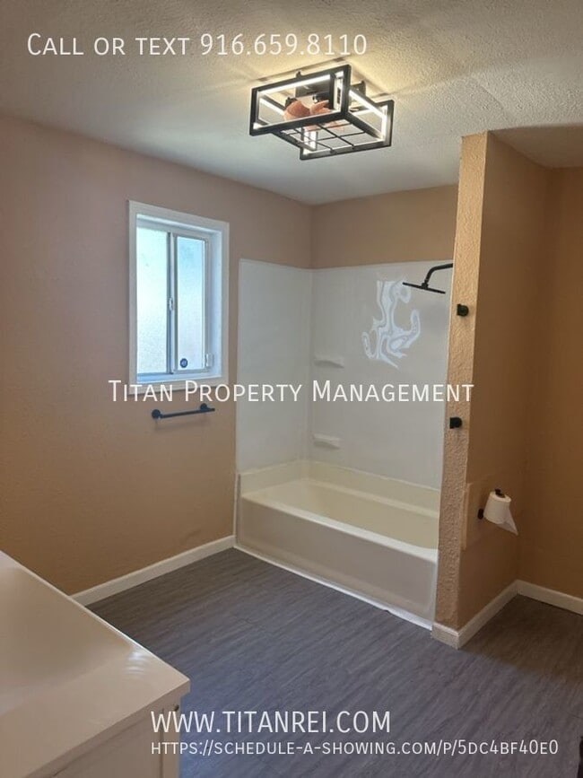 Building Photo - 4121 34th St