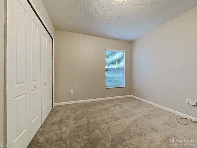 Building Photo - 7848 Mariners Harbour Dr