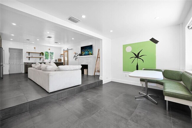 Building Photo - Northwest 50th Street, Miami, FL 33127 - 2...