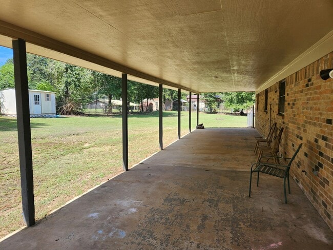 Building Photo - 510 Arkansas Ave