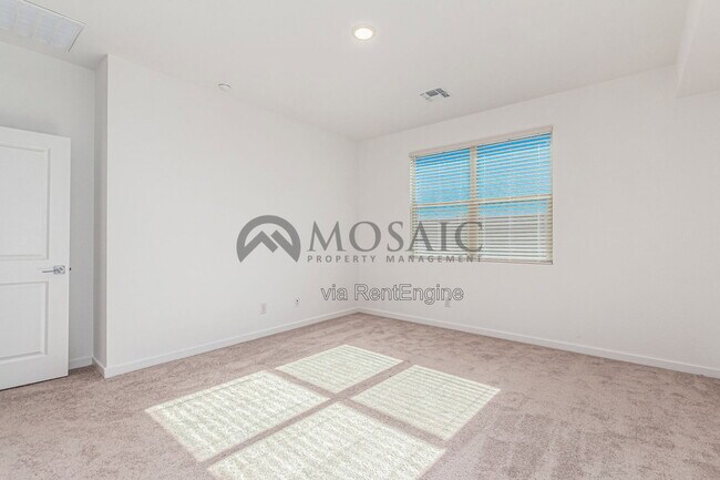Building Photo - 8821 W Agora Ln