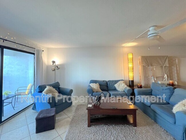 Building Photo - 2711 First Street