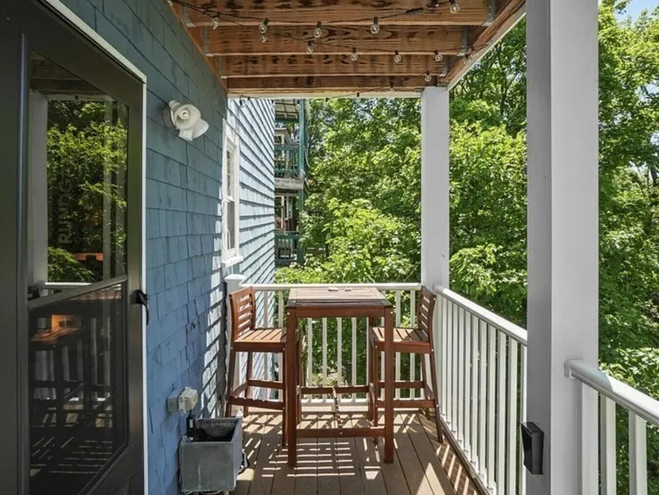 Building Photo - 47 Beech Glen St