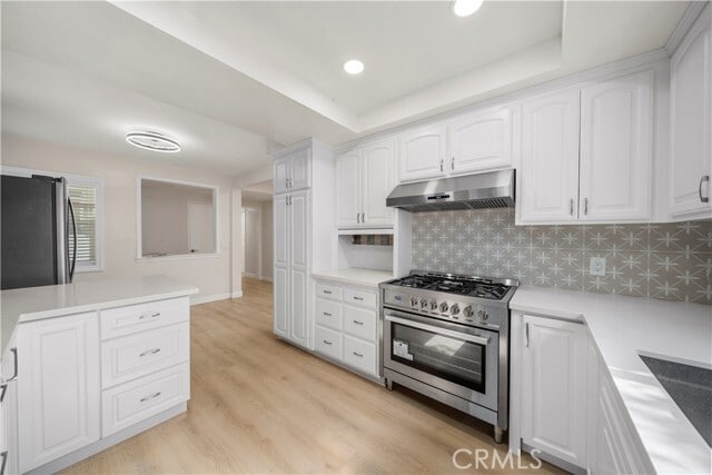Building Photo - 912 Hl