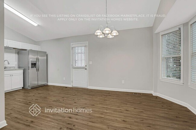 Building Photo - 499 Villa Rosa Rd