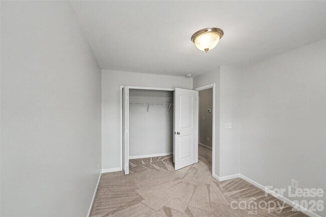 Building Photo - 13983 Singleleaf Lane