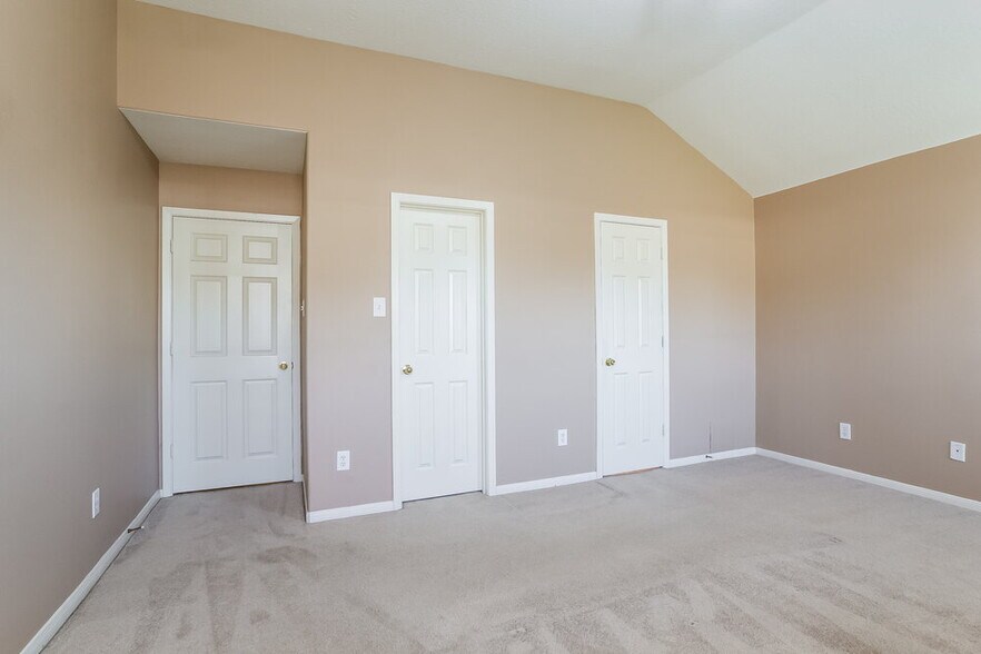 Building Photo - 2623 Merganser Ct